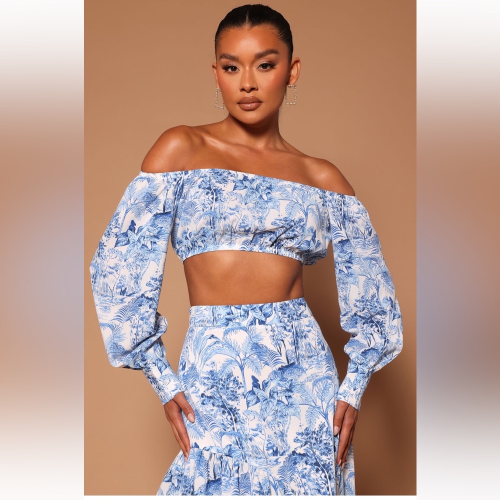 FASHION NOVA CROP TOP & Ruffle Skirt Set - Picture 2 of 11